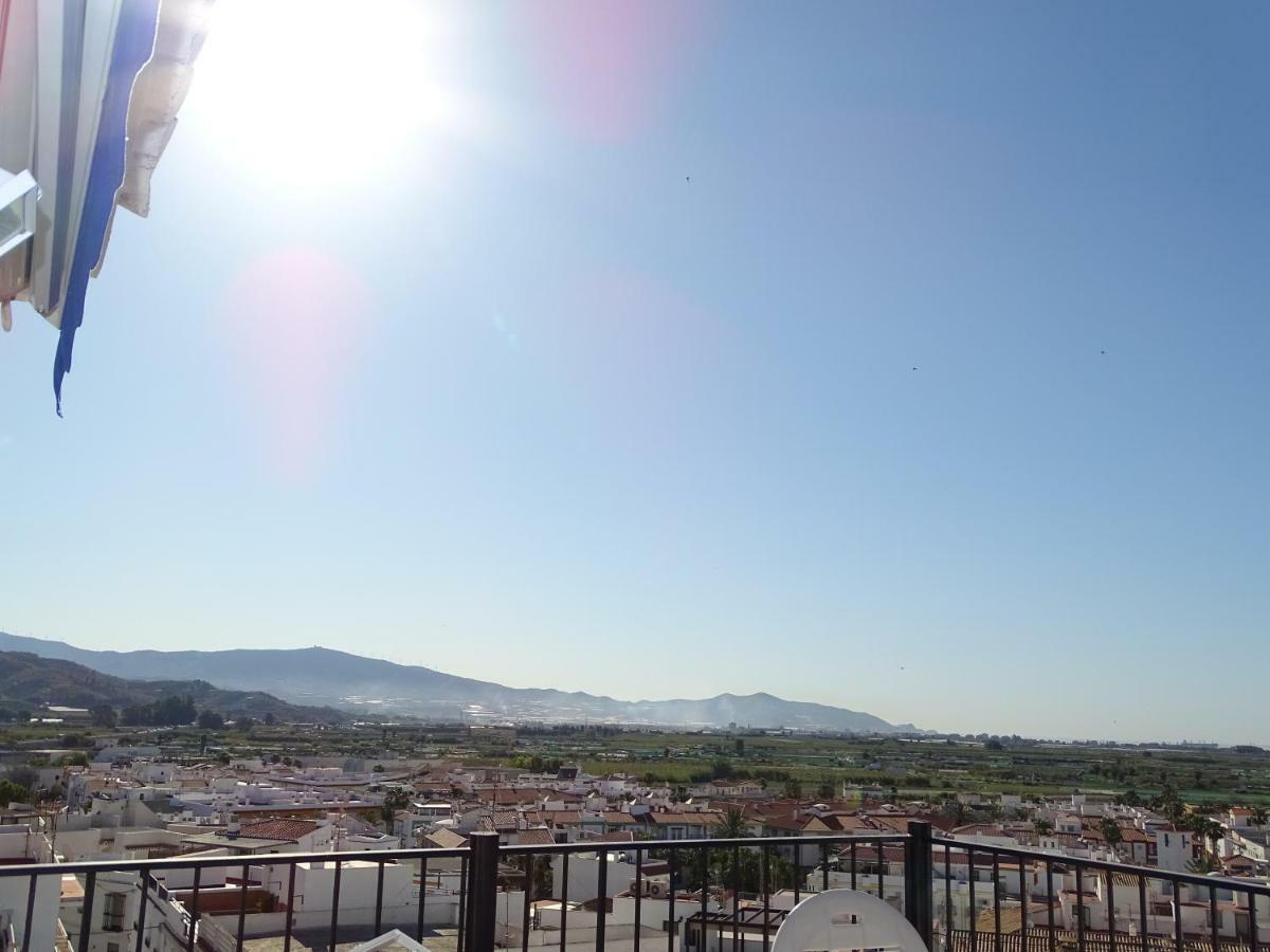 Atico La Luz : Centre Ville, Renove, Terrasse Salobreña Exteriör bild